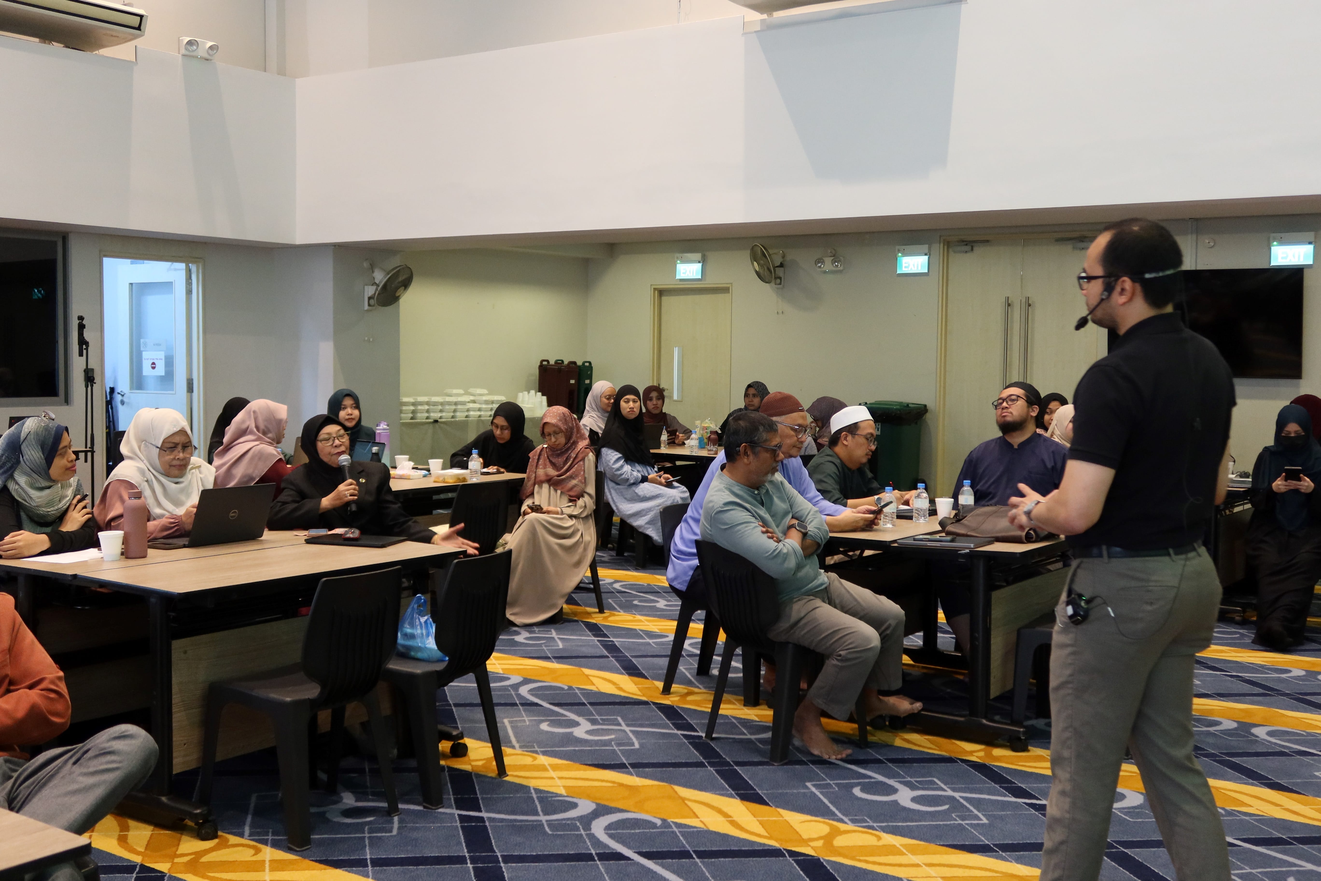 Add your alt text here